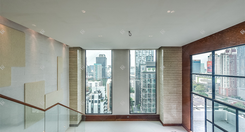 Wohnung zum Kauf mit 3 Zimmer in Pathum Wan, Bangkok