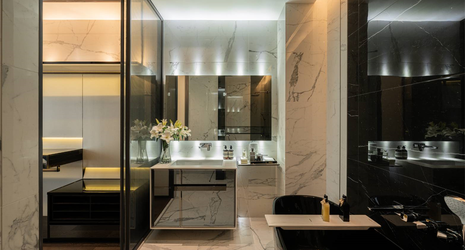 For sale 2 bedrooms condo in Watthana, Bangkok