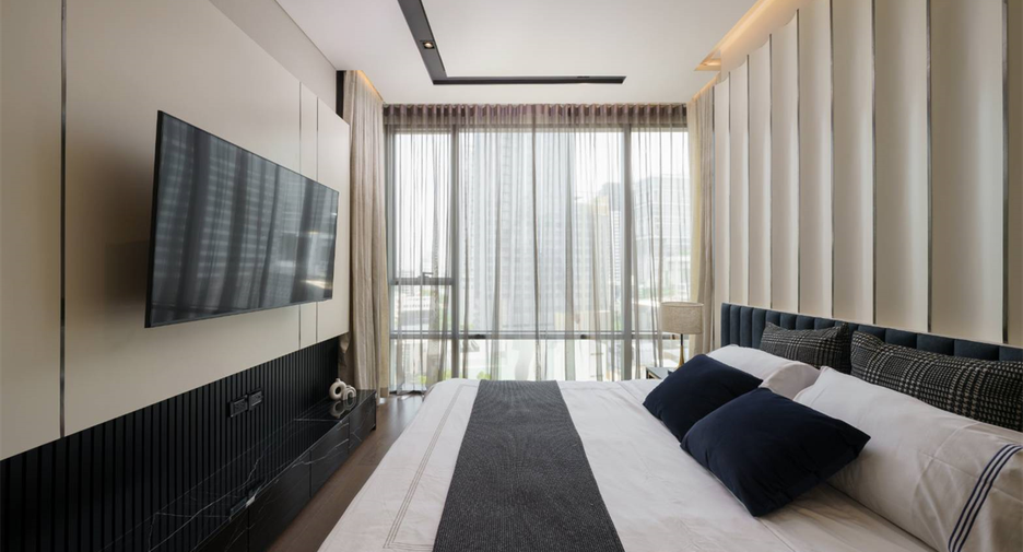 For sale 2 bedrooms condo in Watthana, Bangkok