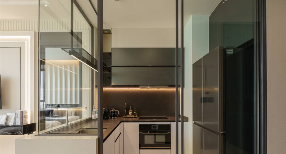 For sale 2 bedrooms condo in Watthana, Bangkok