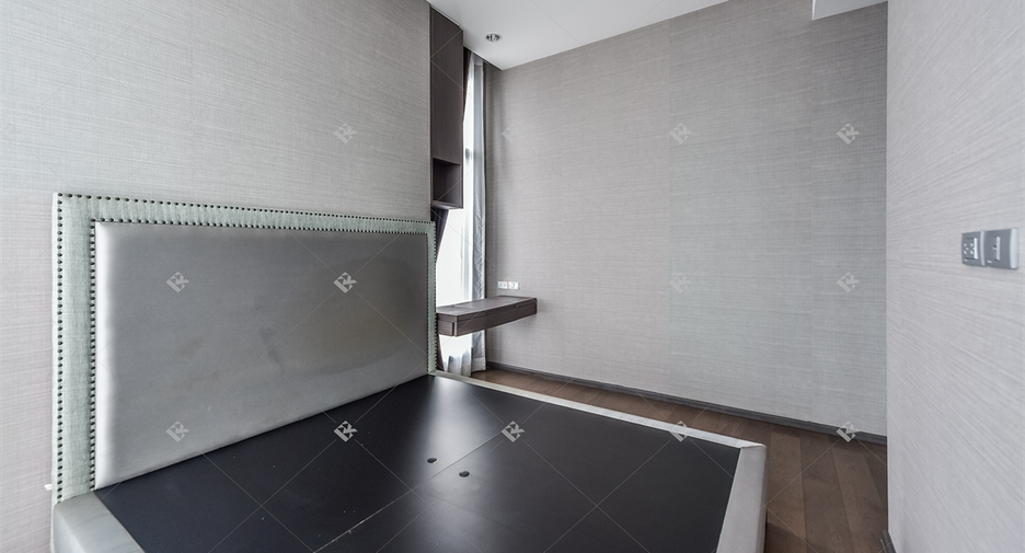 Продажа 3 спальни кондо в Сатхон, Бангкок