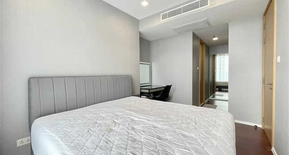 À vendre 2 chambres condo à Watthana, Bangkok