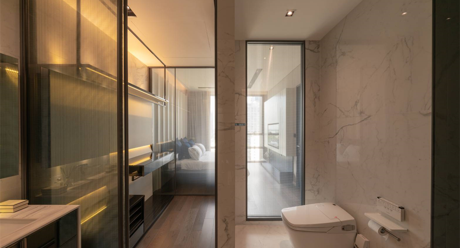 For sale 2 bedrooms condo in Watthana, Bangkok