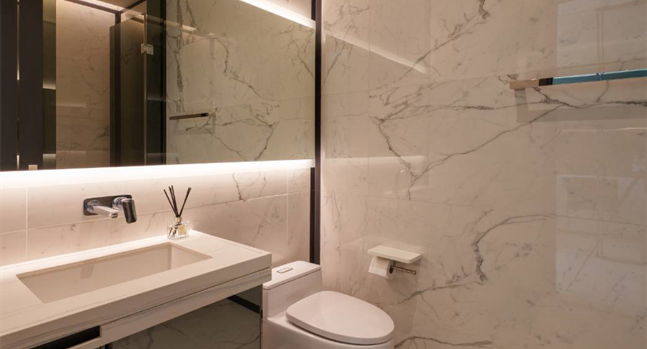 For sale 2 bedrooms condo in Watthana, Bangkok