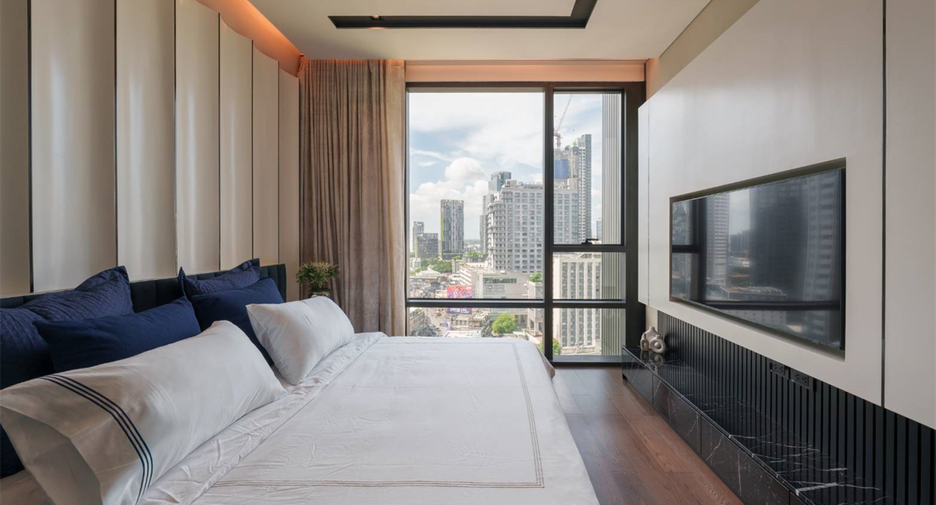 For sale 2 bedrooms condo in Watthana, Bangkok