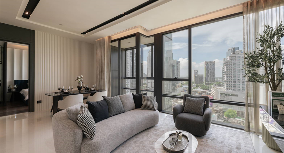 For sale 2 bedrooms condo in Watthana, Bangkok