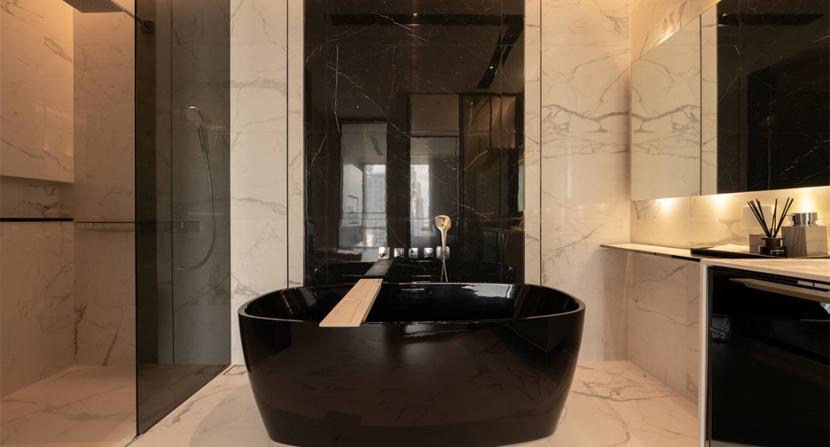 For sale 2 bedrooms condo in Watthana, Bangkok