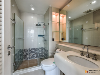 Condo en venta de 2 habitaciones en Sathon, Bangkok