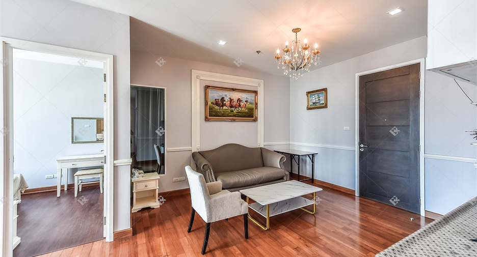 For sale 2 ベッドルーム condo in Sathon, Bangkok