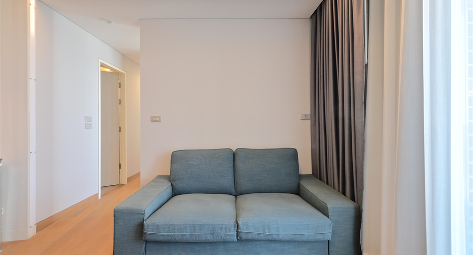 For sale 2 bedrooms condo in Khlong Toei, Bangkok