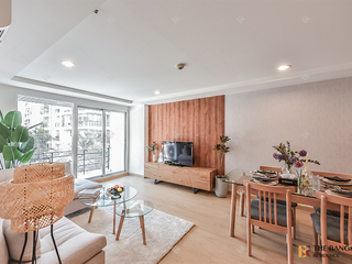 À vendre 3 chambres condo à Yan Nawa, Bangkok