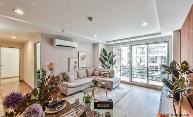 For sale 3 bedrooms condo in Yan Nawa, Bangkok