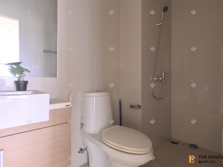 For sale 2 bedrooms condo in Khlong Toei, Bangkok