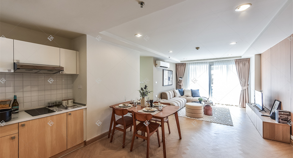 For sale 3 bedrooms condo in Yan Nawa, Bangkok