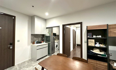 Condo en venta de 2 habitaciones en Bang Na, Bangkok
