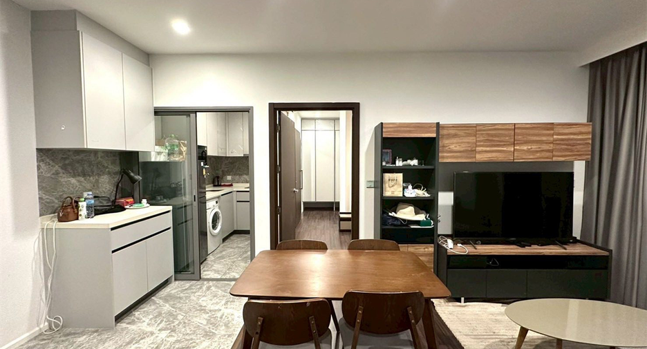 Condo en venta de 2 habitaciones en Bang Na, Bangkok