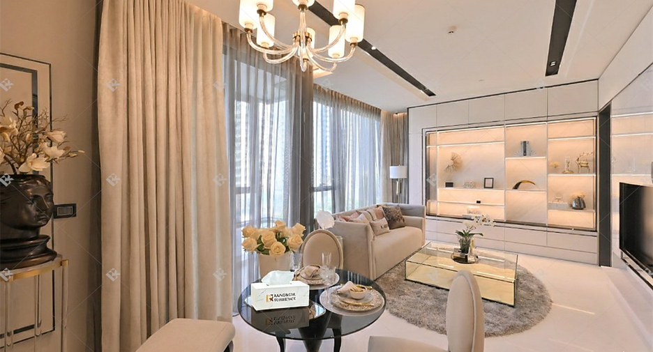 For sale 2 bedrooms condo in Watthana, Bangkok