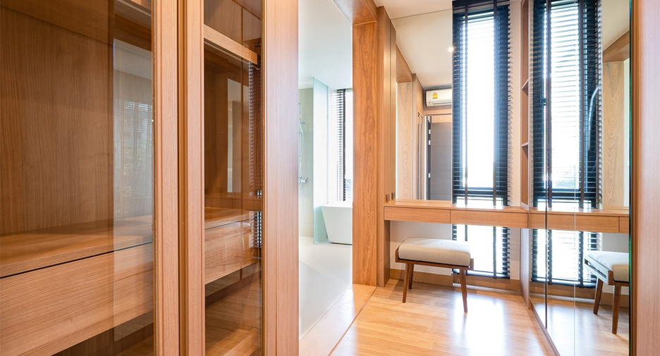 Condo en venta de 3 habitaciones en Suan Luang, Bangkok