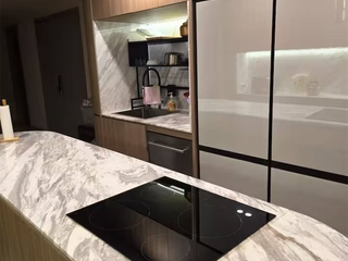 Condo en venta de 4 habitaciones en Yan Nawa, Bangkok