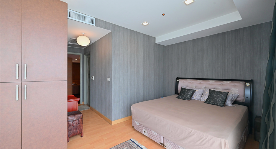 À vendre 3 chambres condo à Khlong Toei, Bangkok