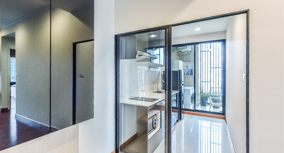 Wohnung zum Kauf mit 2 Zimmer in Sathon, Bangkok