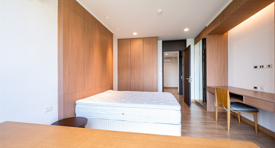 Condo en venta de 3 habitaciones en Suan Luang, Bangkok