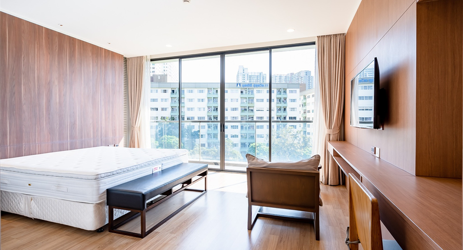 Condo en venta de 3 habitaciones en Suan Luang, Bangkok