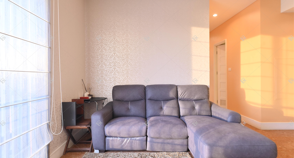 ขาย 3 ห้องนอน คอนโด ใน คลองเตย, กรุงเทพฯ