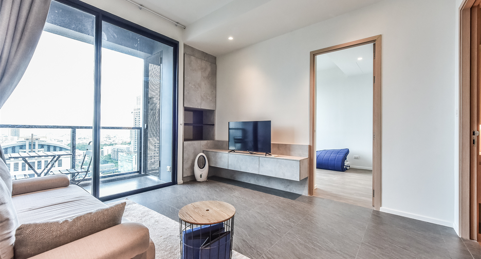 For sale 1 bed condo in Sathon, Bangkok