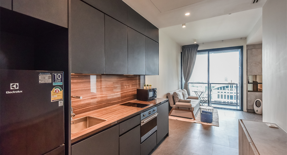 For sale 1 bed condo in Sathon, Bangkok