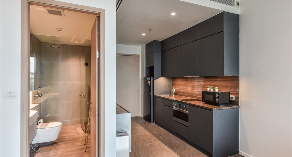 For sale 1 bed condo in Sathon, Bangkok