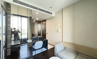 For sale 1 bed condo in Khlong Toei, Bangkok