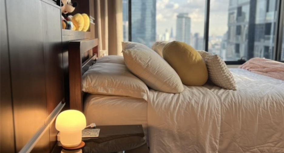 For sale 2 bedrooms condo in Bang Rak, Bangkok