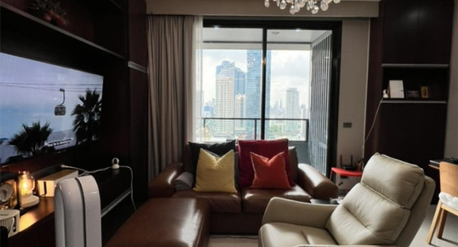 For sale 2 bedrooms condo in Bang Rak, Bangkok