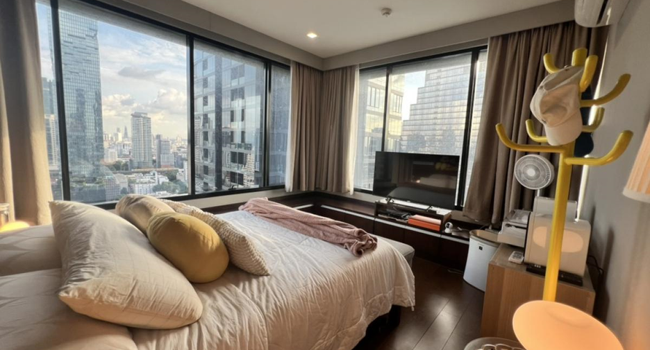 For sale 2 bedrooms condo in Bang Rak, Bangkok