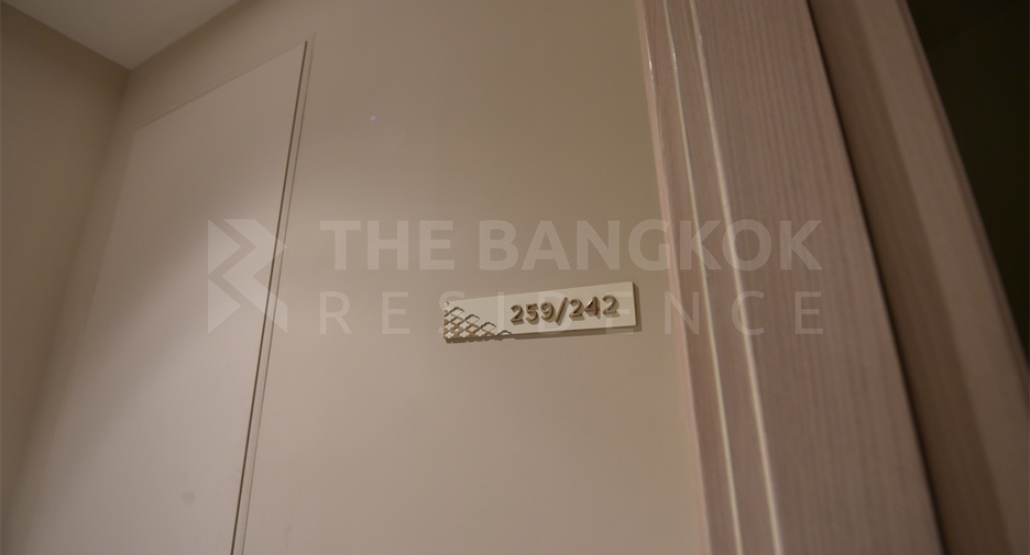 Condo en venta de 2 habitaciones en Khlong San, Bangkok