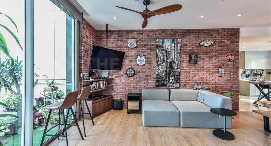 Condo en venta de 2 habitaciones en Khlong San, Bangkok