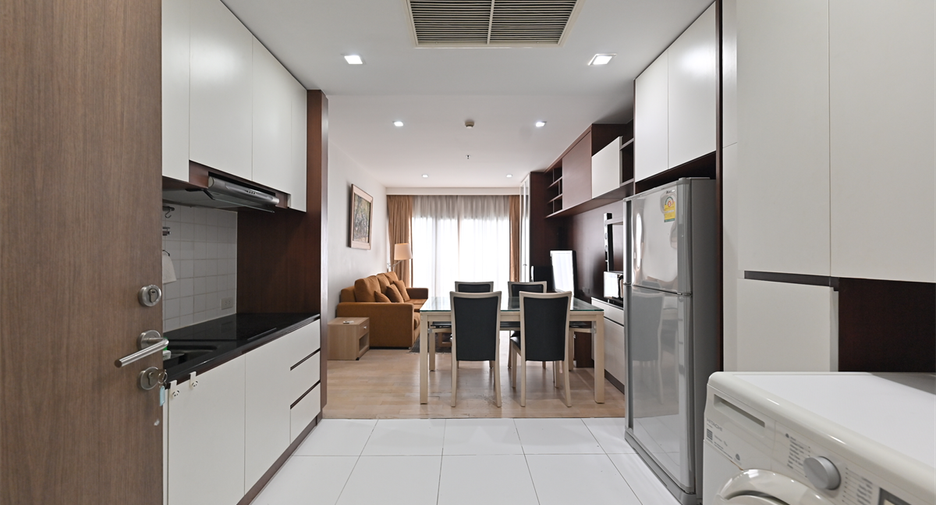 For sale 2 bedrooms condo in Khlong Toei, Bangkok