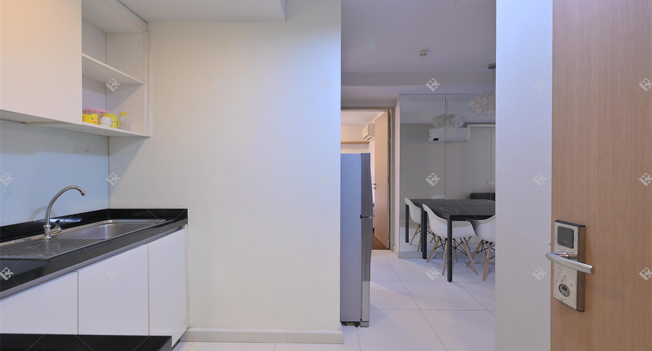 For sale 2 bedrooms condo in Watthana, Bangkok