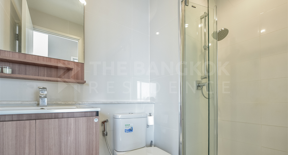 For sale 2 ベッドルーム condo in Yan Nawa, Bangkok