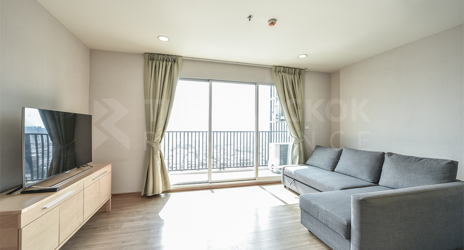 For sale 2 ベッドルーム condo in Yan Nawa, Bangkok