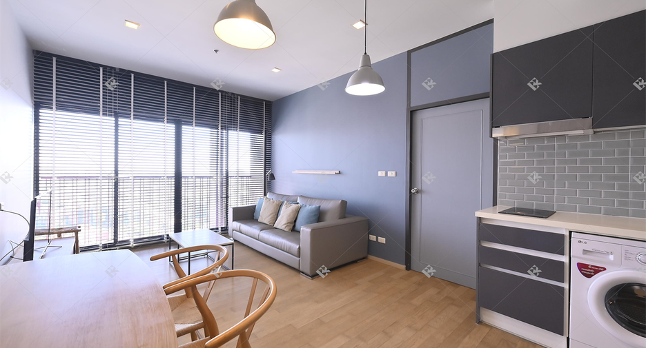 À vendre 1 chambre condo à Khlong Toei, Bangkok