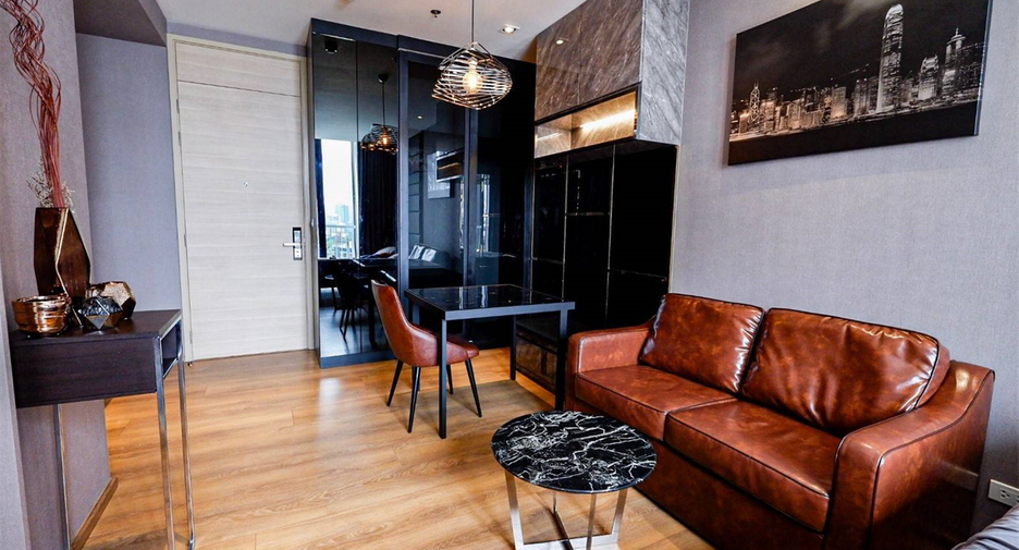 For sale 1 bed condo in Khlong Toei, Bangkok