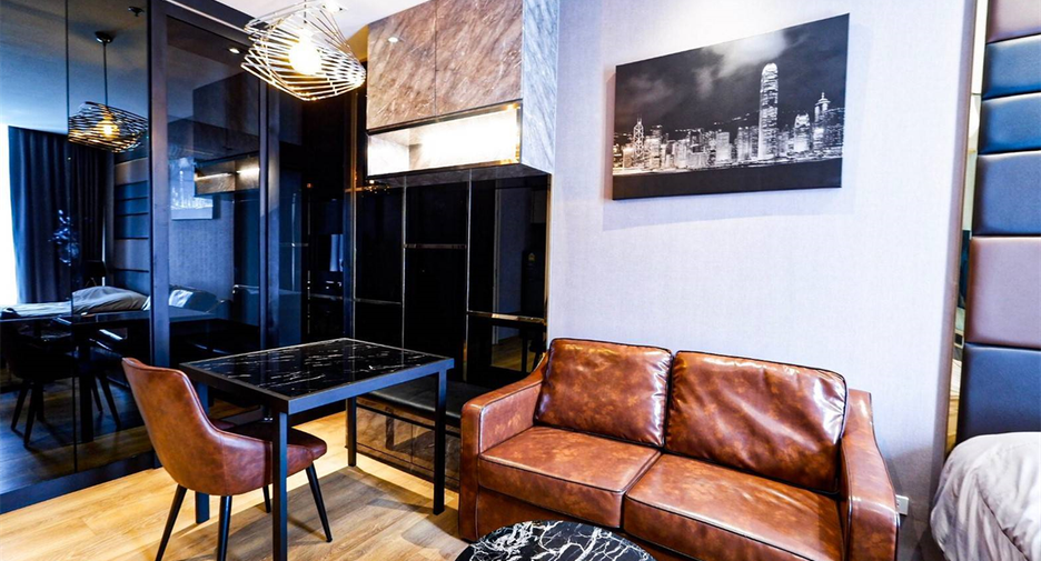 For sale 1 bed condo in Khlong Toei, Bangkok