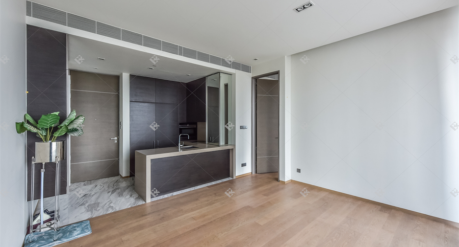 For sale 1 bed condo in Sathon, Bangkok