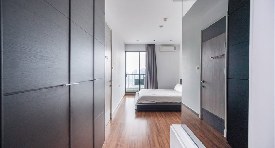 For sale 1 Beds condo in Watthana, Bangkok