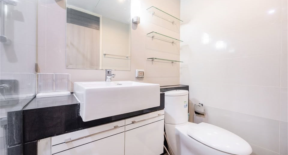 For sale 1 Beds condo in Watthana, Bangkok
