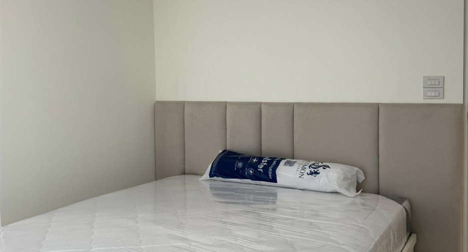 For sale 2 bedrooms condo in Watthana, Bangkok