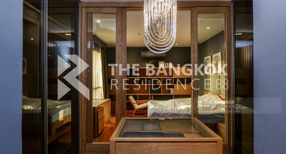 For sale 2 ベッドルーム condo in Yan Nawa, Bangkok