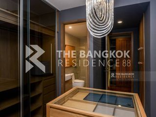 À vendre 2 chambres condo à Yan Nawa, Bangkok